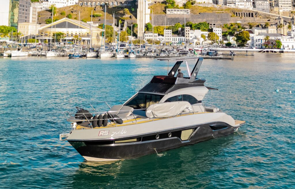 Passeio de lancha em salvador - Vista baia marina